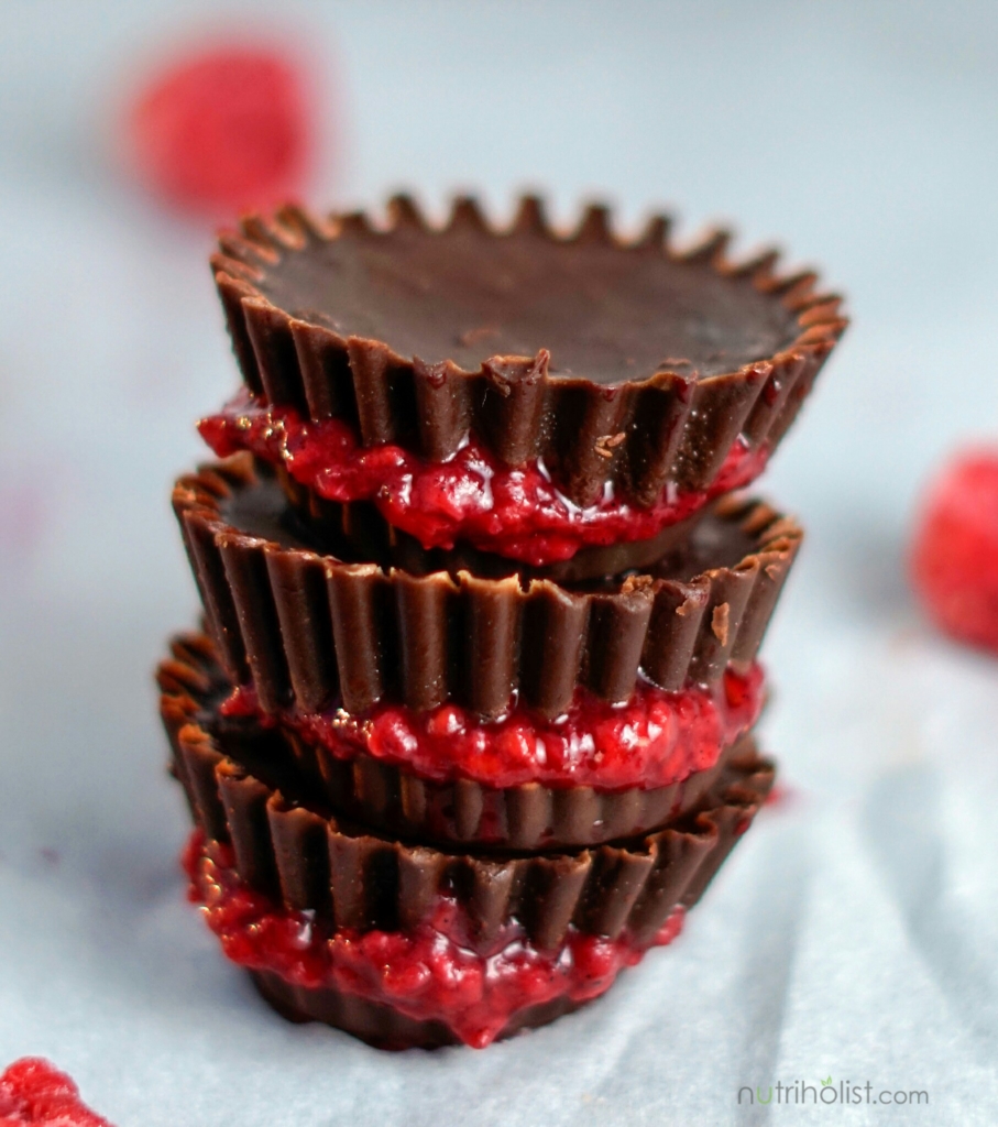 Raspberry Dark Chocolate Cups #vegan #dairyfree #glutenfree #soyfree #Nutriholist