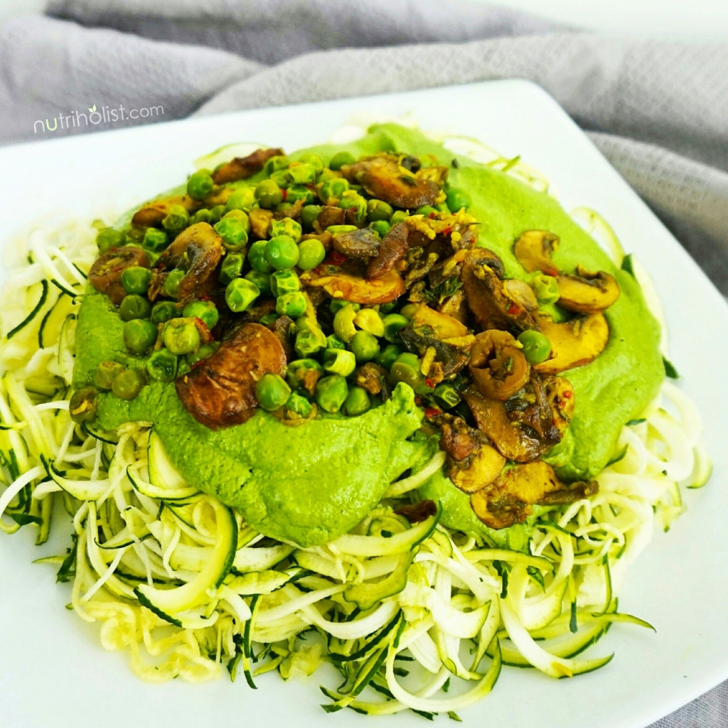 Zoodles with Pesto Avocado Sauce #vegan #glutenfree #nutriholist