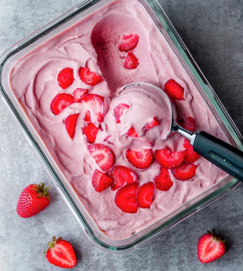 Strawberry Rhubarb Ice Cream - Nutriholist