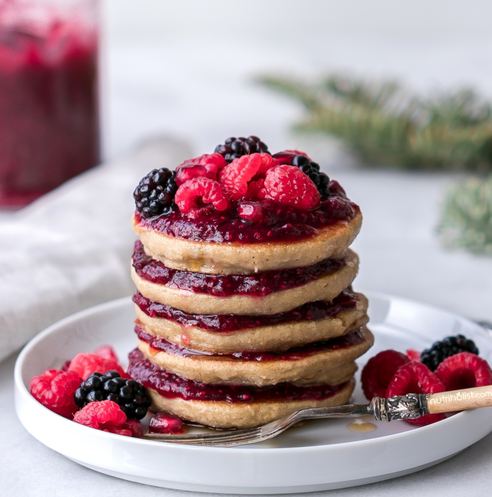 Quinoa Plantain Pancakes #Dairyfree #Vegan #Glutenfree Easy Healthy & Delicious Breakfast or Brunch #Nutriholist