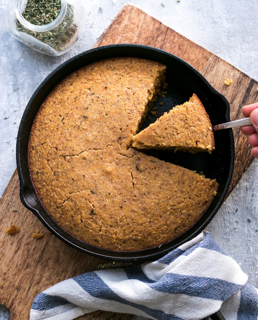 Gluten-free Vegan Cornbread by Nutriholist