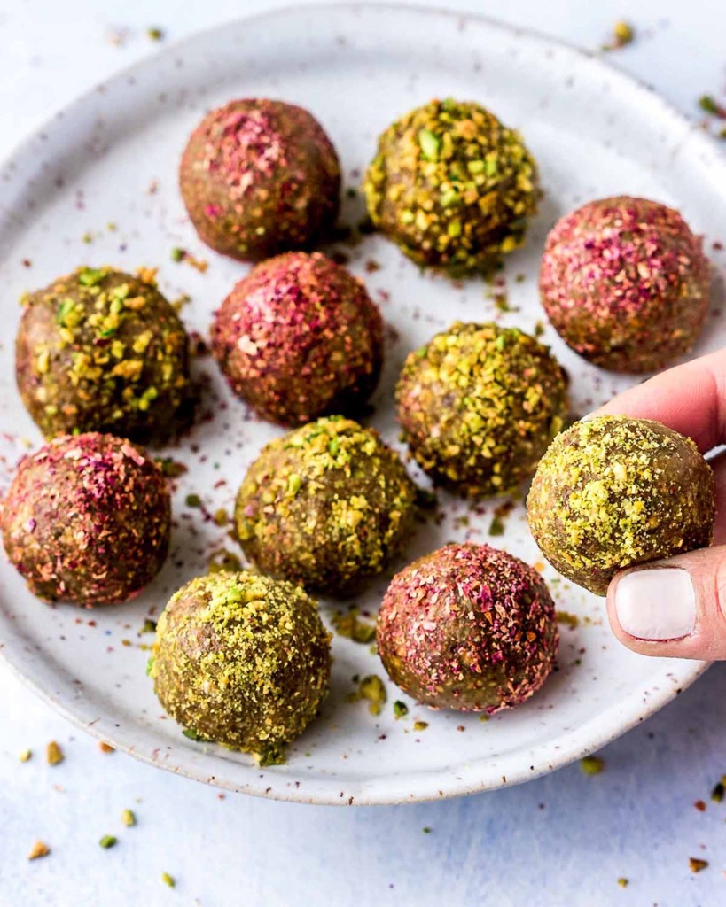 Pistachio Baklava Balls - Mouthwatering Healthy Middle Eastern Dessert